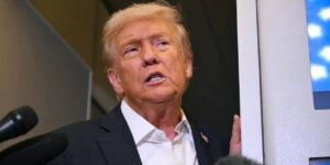 trump isyan etti sacimi yok ettiler icHinHhD.jpg